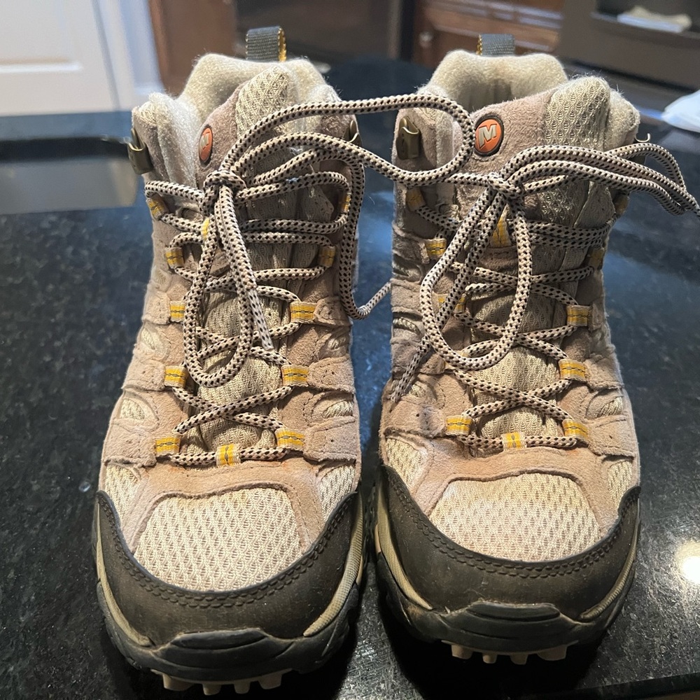 Merrell vibram womens hiking boots